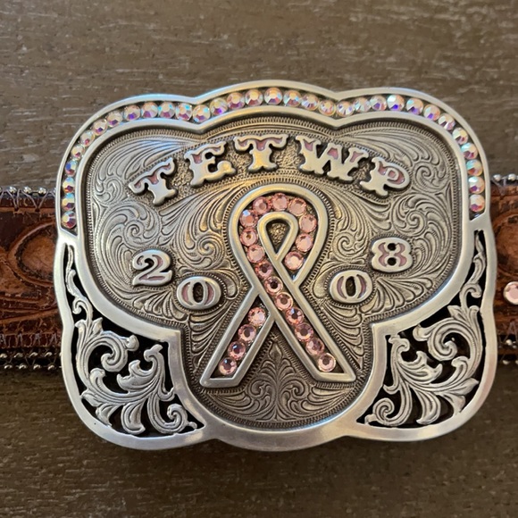 Wrangler Breast Cancer Women’s Belt - Picture 2 of 6